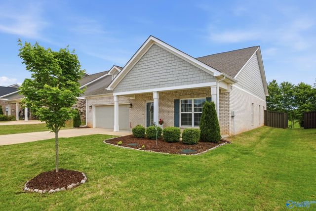125 Harvest Moon Drive, Harvest, AL 35749