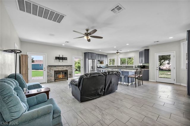 3925 Quadrel Street, Las Vegas, NV 89129