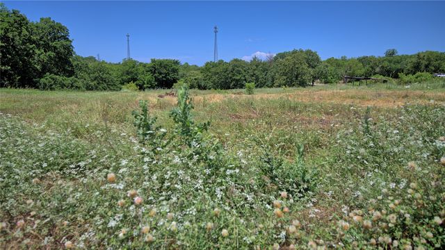 604 S Mill Street, Bowie, TX 76230