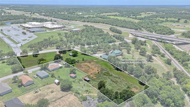 604 S Mill Street, Bowie, TX 76230