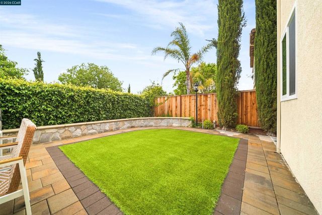 1926 Barossa Dr, San Ramon, CA 94582