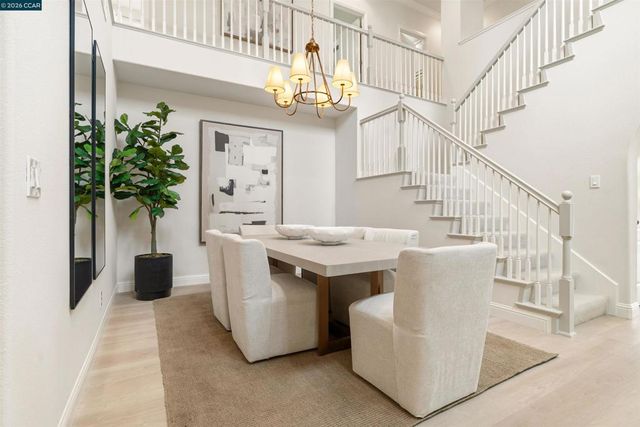 1926 Barossa Dr, San Ramon, CA 94582