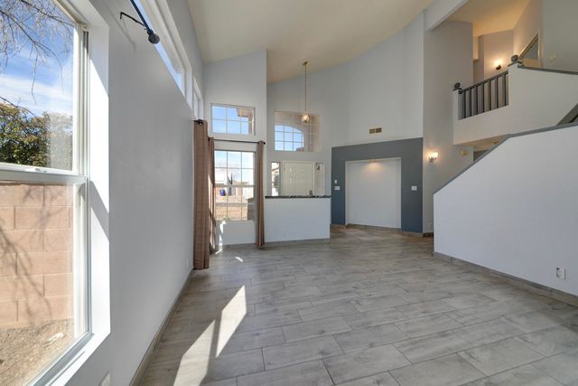 8210 Camino Paisano NW, Albuquerque, NM 87120