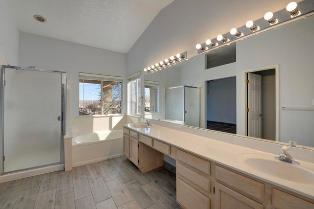 8210 Camino Paisano NW, Albuquerque, NM 87120