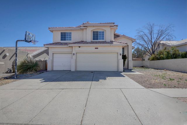 8210 Camino Paisano NW, Albuquerque, NM 87120