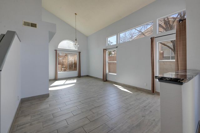 8210 Camino Paisano NW, Albuquerque, NM 87120