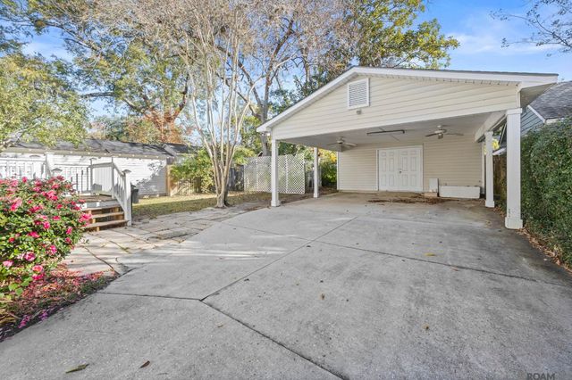 1623 St Rose, Baton Rouge, LA 70808