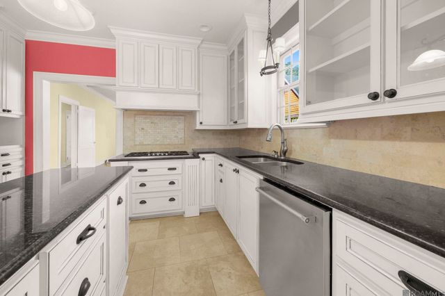 1623 St Rose, Baton Rouge, LA 70808