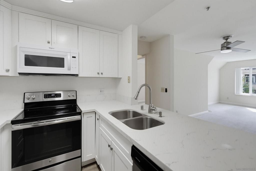 3550 Lebon Dr 6306, San Diego, CA 92122 — photo 3