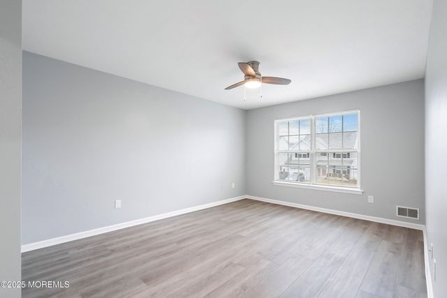 22 Marlin Drive, Bayville, NJ 08721