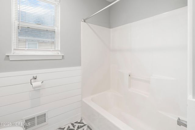 22 Marlin Drive, Bayville, NJ 08721