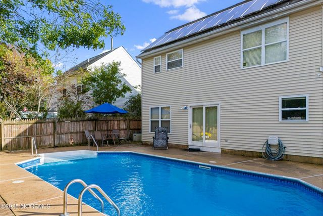 22 Marlin Drive, Bayville, NJ 08721