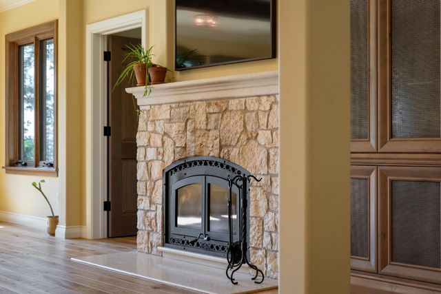 21374 Maidu Ridge Rd, Nevada City, CA 95959