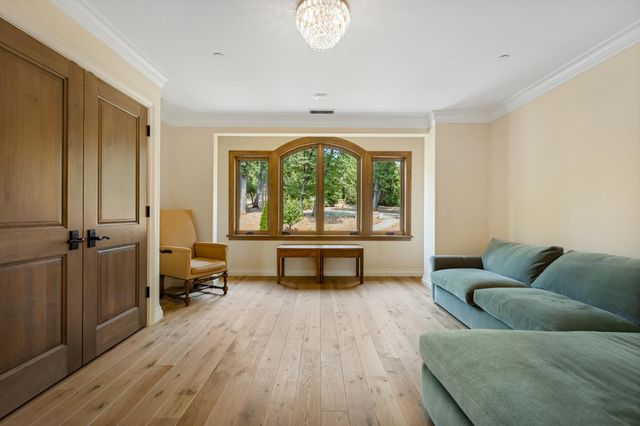 21374 Maidu Ridge Rd, Nevada City, CA 95959