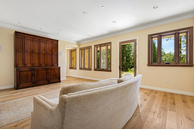 21374 Maidu Ridge Rd, Nevada City, CA 95959