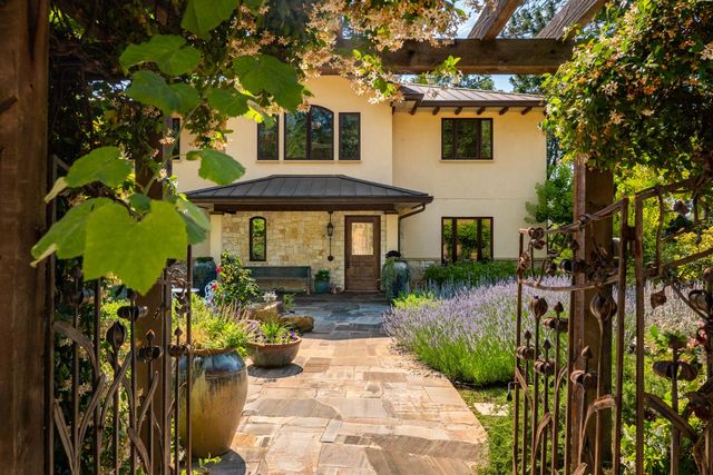 21374 Maidu Ridge Rd, Nevada City, CA 95959