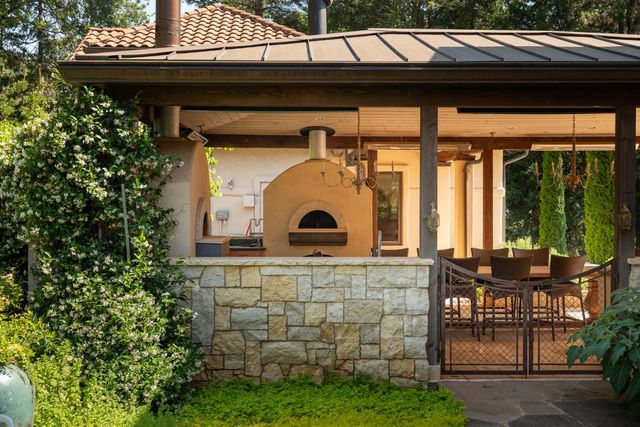 21374 Maidu Ridge Rd, Nevada City, CA 95959