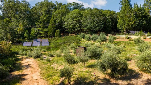 21374 Maidu Ridge Rd, Nevada City, CA 95959