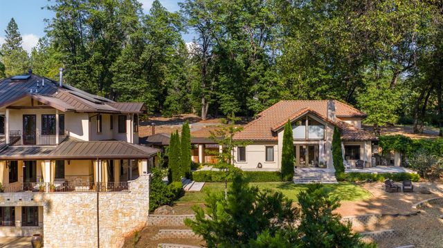 21374 Maidu Ridge Rd, Nevada City, CA 95959