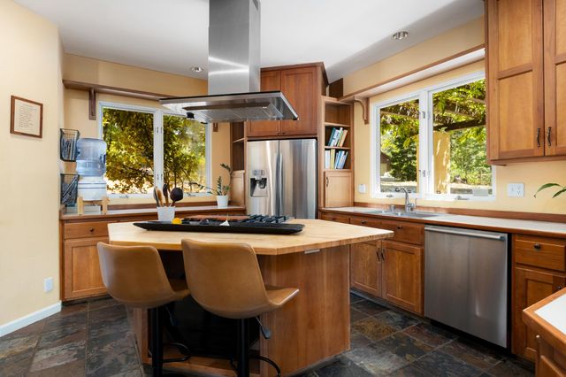 21374 Maidu Ridge Rd, Nevada City, CA 95959