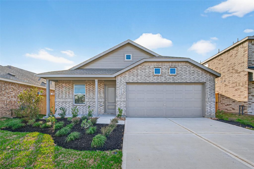 16119 Domestic Dove Way, Hockley, TX 77447