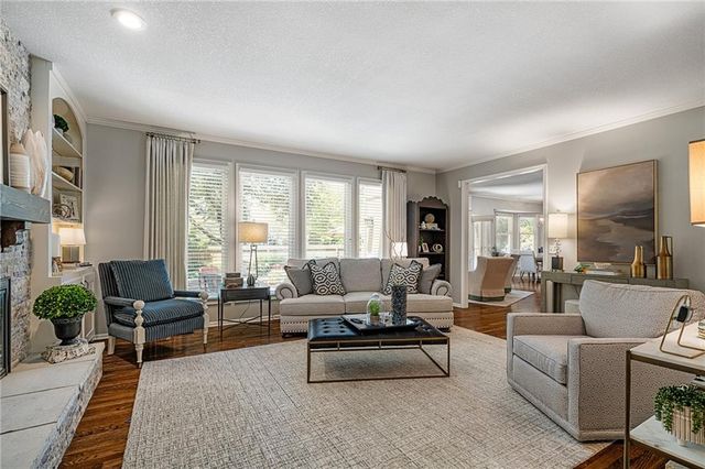12814 Reeder Street, Overland Park, KS 66213