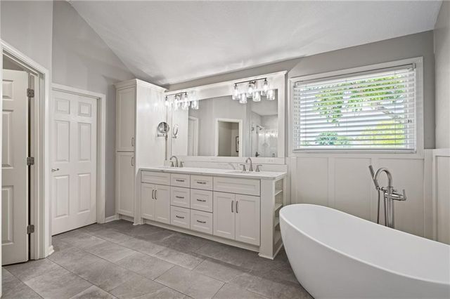 12814 Reeder Street, Overland Park, KS 66213