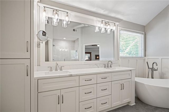 12814 Reeder Street, Overland Park, KS 66213