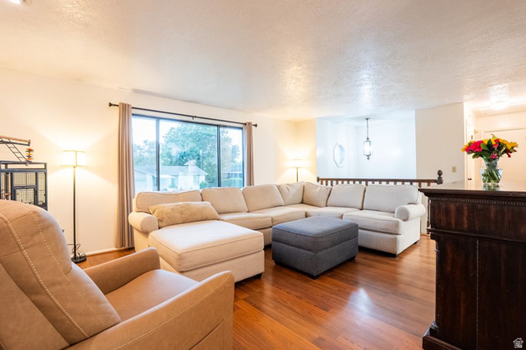 1246 N NALDER ST, Layton, UT 84040 — photo 2