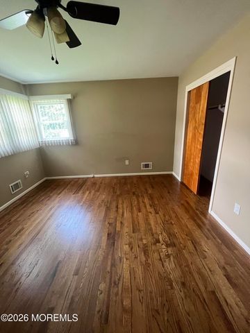 50 Morgan Road, Toms River, NJ 08755