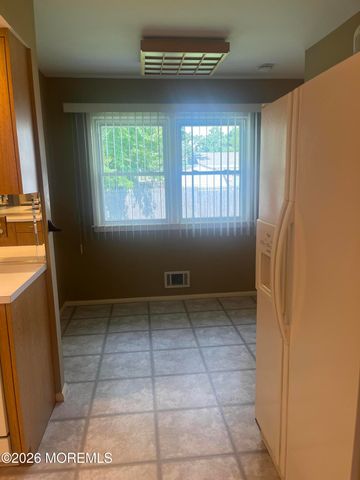 50 Morgan Road, Toms River, NJ 08755