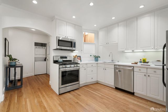 1026 Anza Street, San Francisco, CA 94118