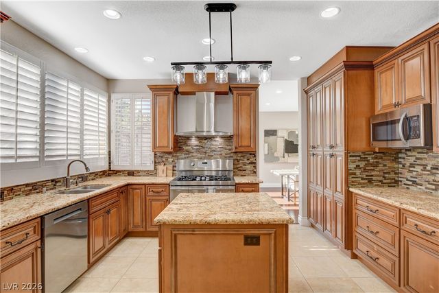 517 Tuscany View Street, Las Vegas, NV 89145