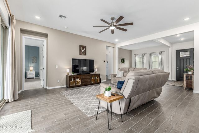 44716 N 44TH Avenue, New River, AZ 85087