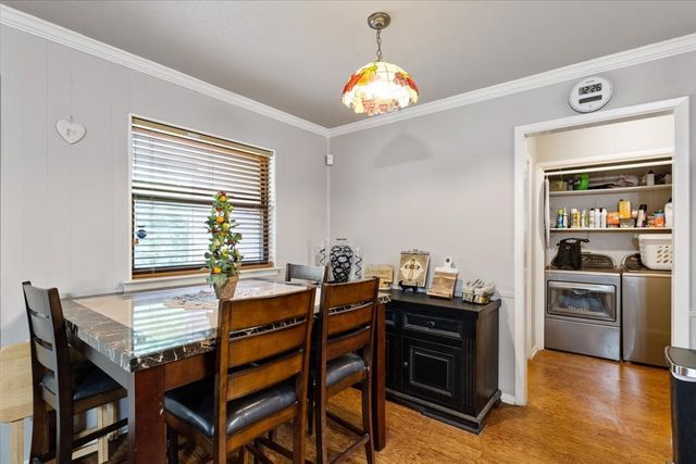 1025 Livingston Drive, Hurst, TX 76053