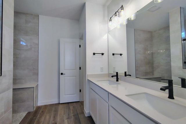 1832 Spring Mountain CV, Georgetown, TX 78628