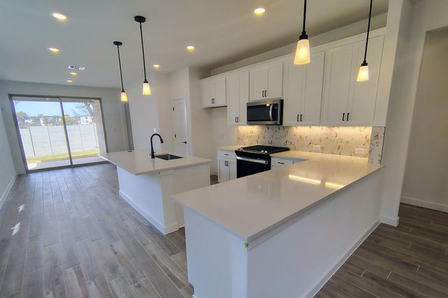 1832 Spring Mountain CV, Georgetown, TX 78628