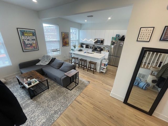 1858 W Chicago Avenue 2F, Chicago, IL 60622
