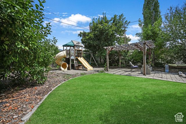 230 W CENTER ST, Logan, UT 84321