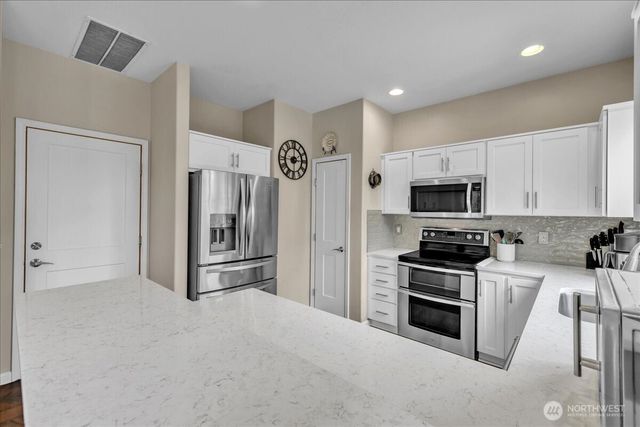 24606 232nd Place, Maple Valley, WA 98038