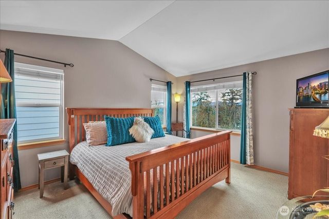 24606 232nd Place, Maple Valley, WA 98038