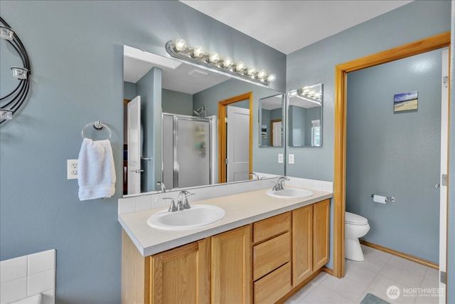 24606 232nd Place, Maple Valley, WA 98038