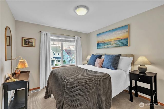 24606 232nd Place, Maple Valley, WA 98038