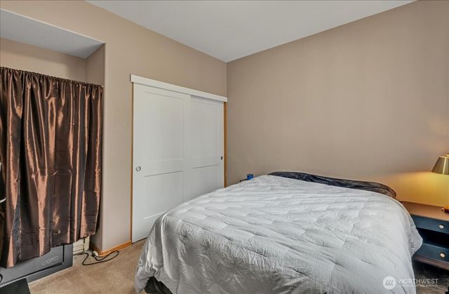 24606 232nd Place, Maple Valley, WA 98038