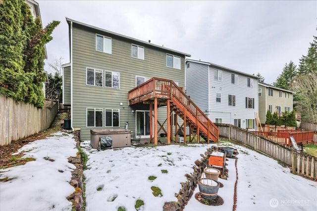 24606 232nd Place, Maple Valley, WA 98038