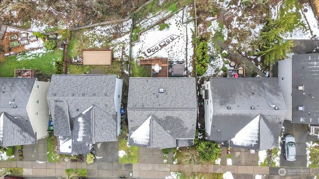 24606 232nd Place, Maple Valley, WA 98038