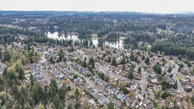 24606 232nd Place, Maple Valley, WA 98038