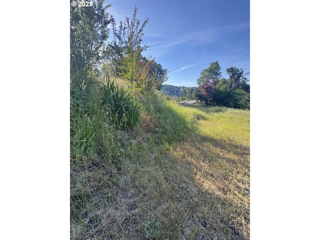 0 Se KANE St, Roseburg, OR 97470