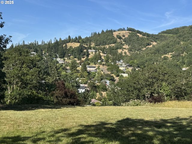 0 Se KANE St, Roseburg, OR 97470