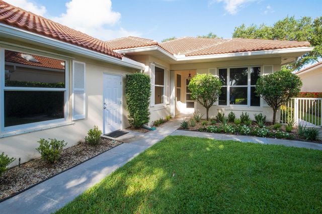 447 Kelsey Park Drive, Palm Beach Gardens, FL 33410
